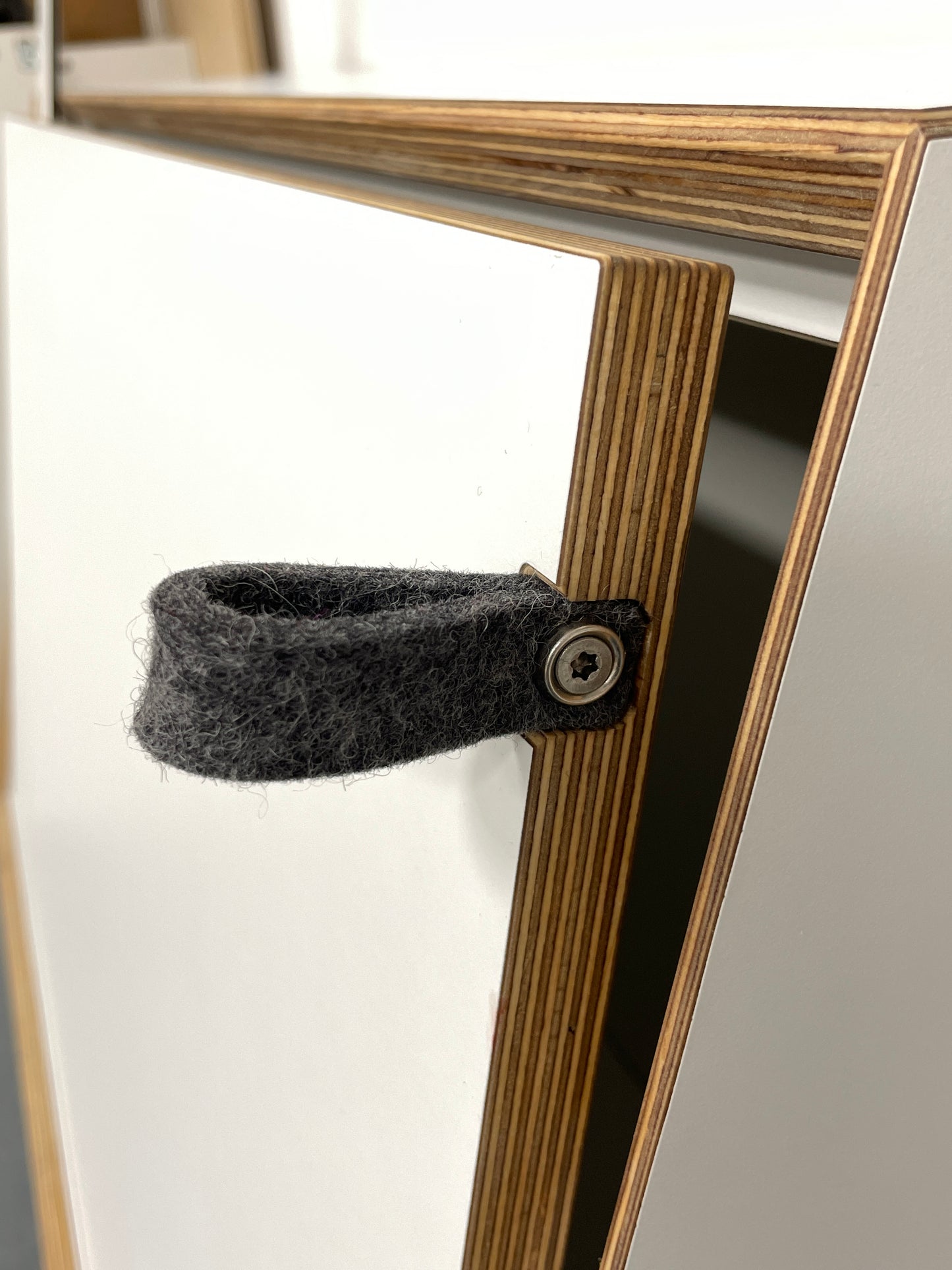 Farbige Filzgriffe aus 100% Schurwolle