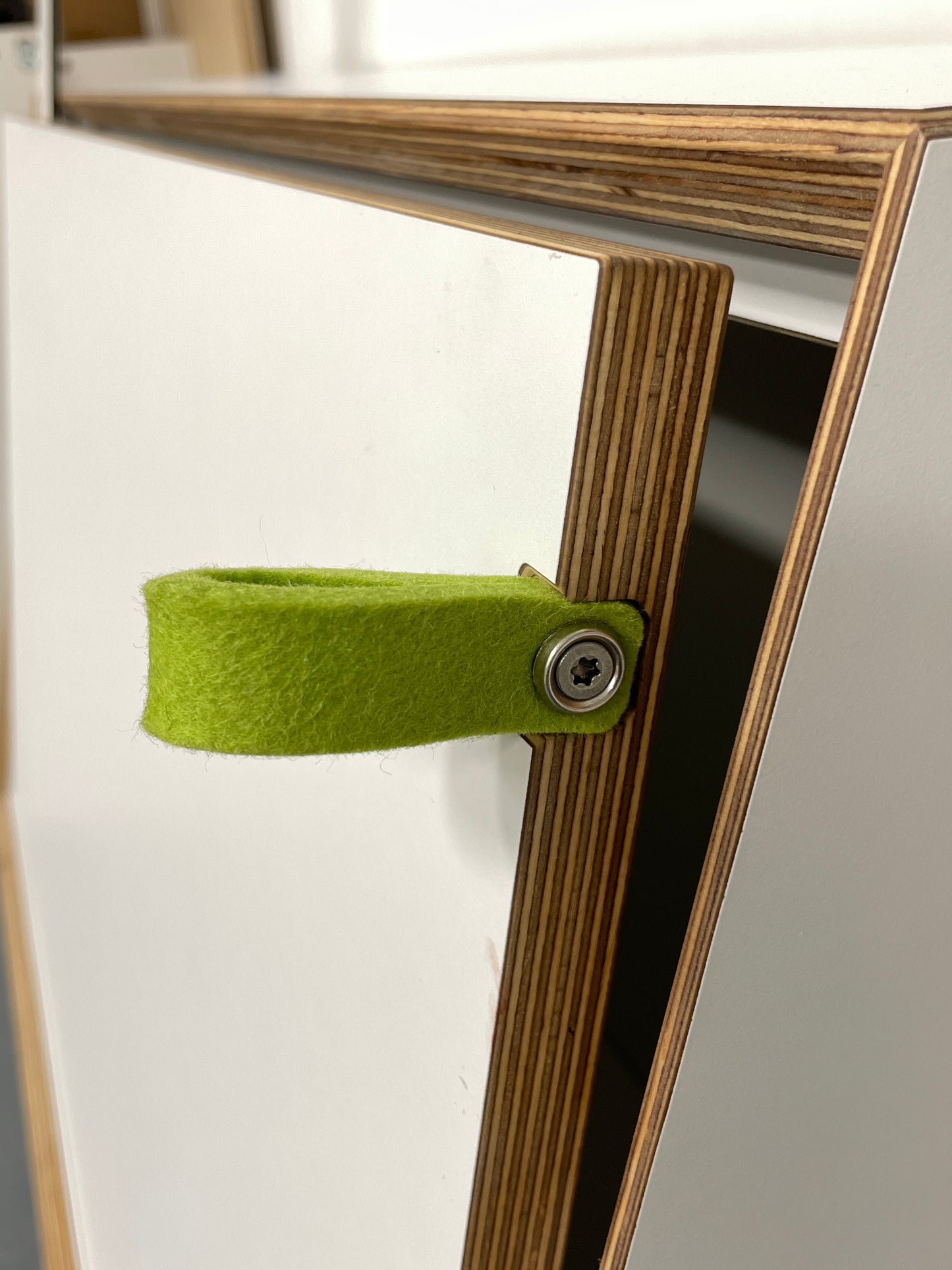 Farbige Filzgriffe aus 100% Schurwolle